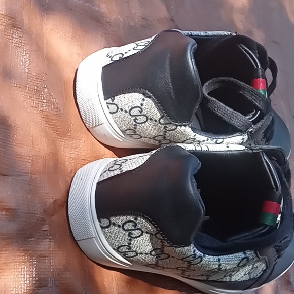 Shoes - Picture 3 of 5